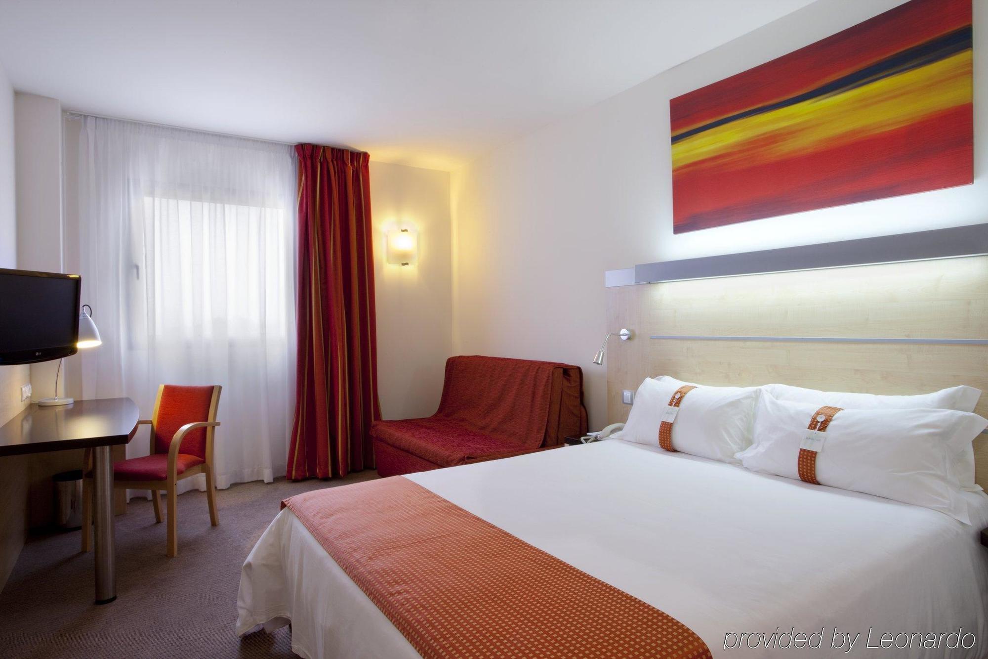 Holiday Inn Express Vitoria By Ihg Cameră foto